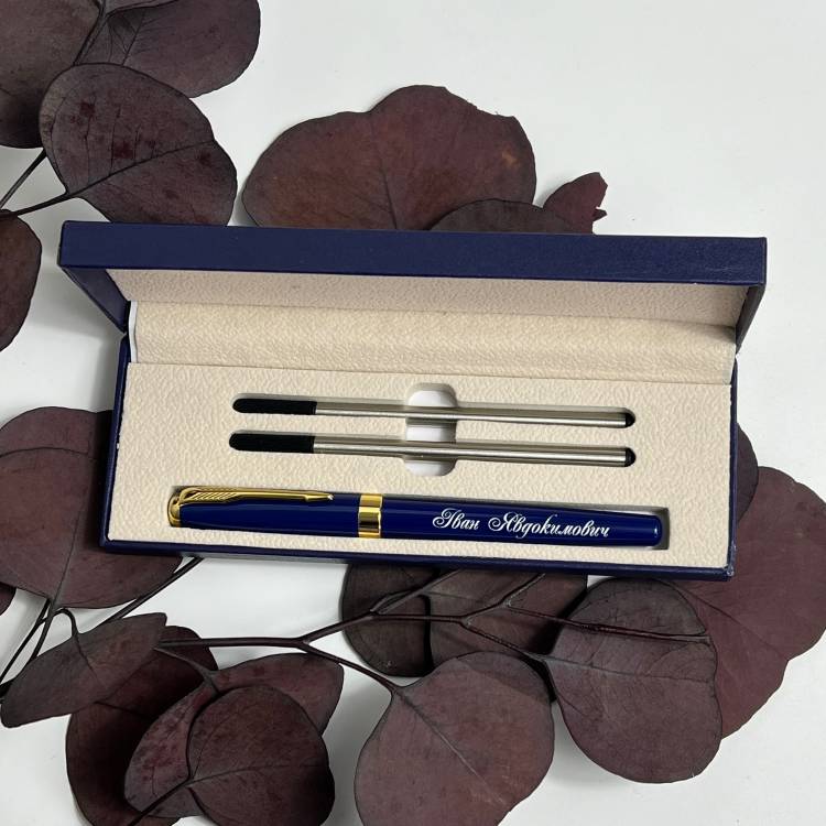 Подарунок для шефа, боса, керуючого— іменна ручка з індивідуальним гравіюванням m39.com.ua Подарунок для шефа, боса, керуючого— іменна ручка з індивідуальним гравіюванням