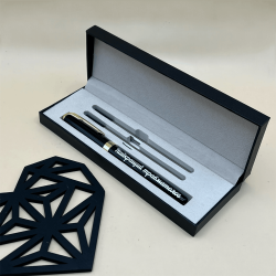 Оригінальний Подарунок - Ручка з Гравіюванням 