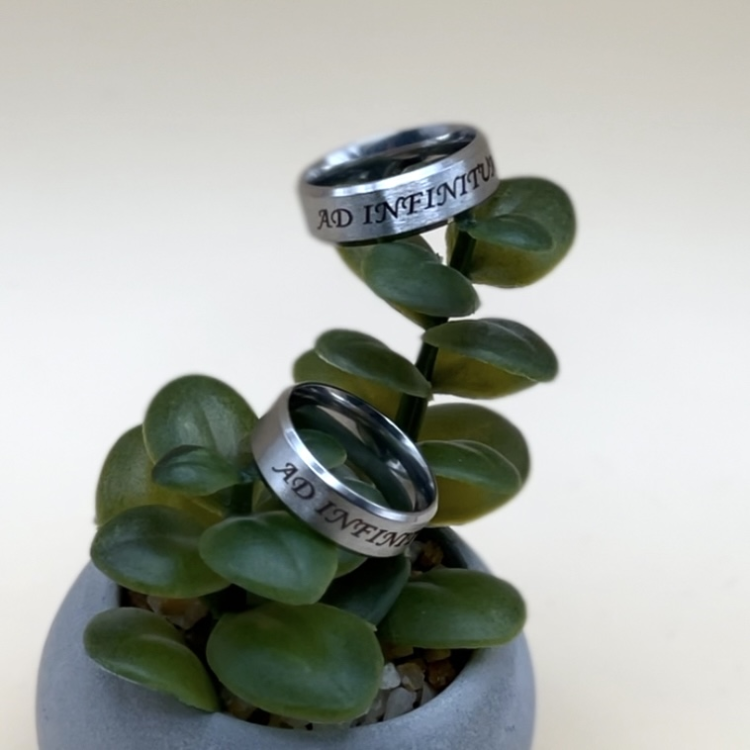 Парное кольцо с гравировкой — стильный подарок для двоих m39.com.ua Парное кольцо с гравировкой — стильный подарок для двоих