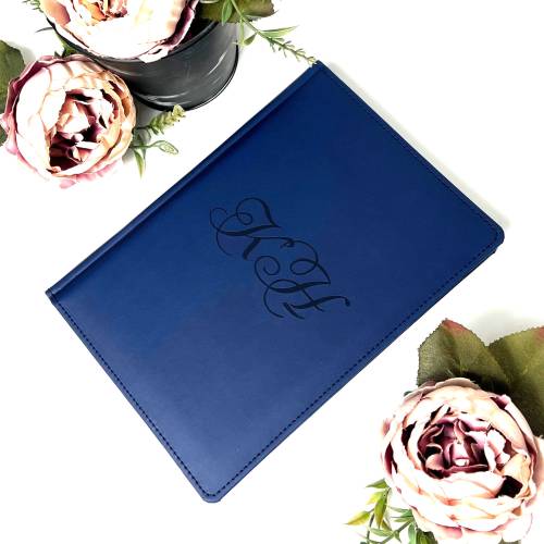 Блокнот для записів з гравіюванням з персоналізованим написом з ініціалами m39.com.ua Блокнот для записів з гравіюванням з персоналізованим написом з ініціалами