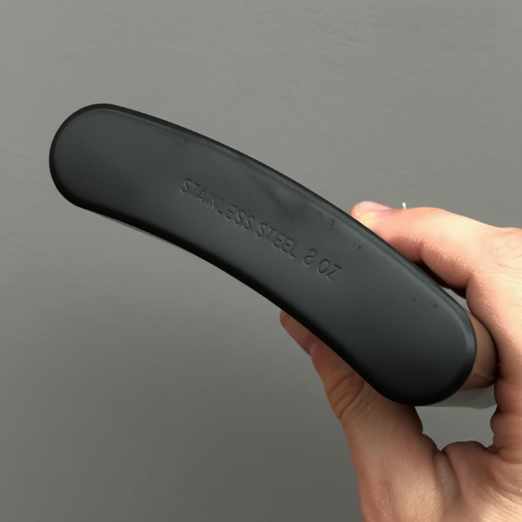 Фляга для Напитков 236 мл Черная из Нержавеющей Стали с Персонализированной Гравировкой