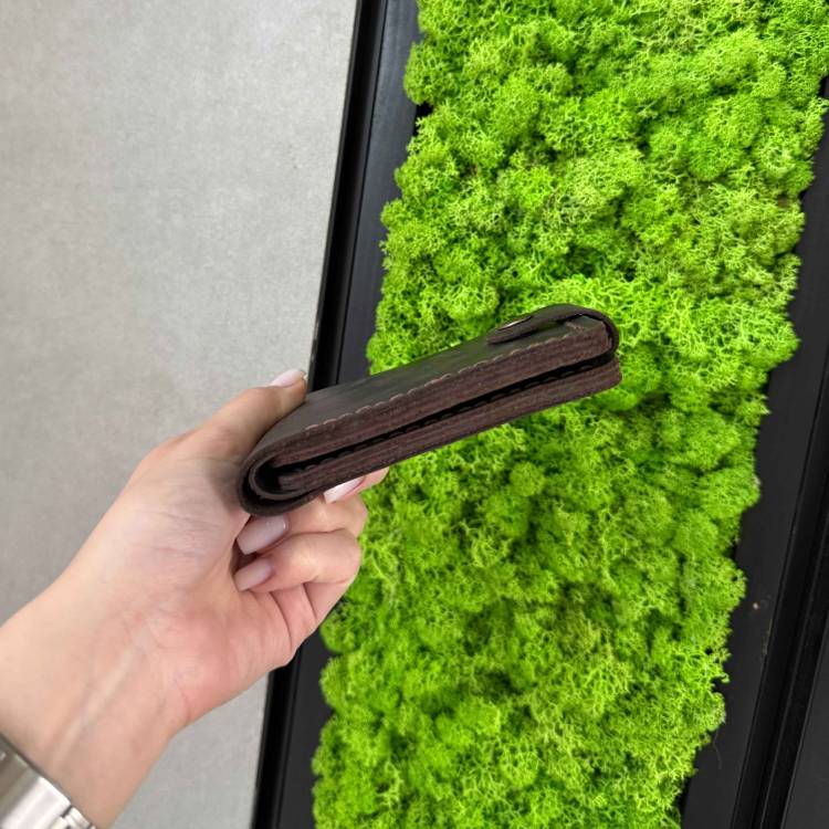 Гаманець із натуральної шкіри з індивідуальним гравіюванням m39.com.ua Гаманець із натуральної шкіри з індивідуальним гравіюванням