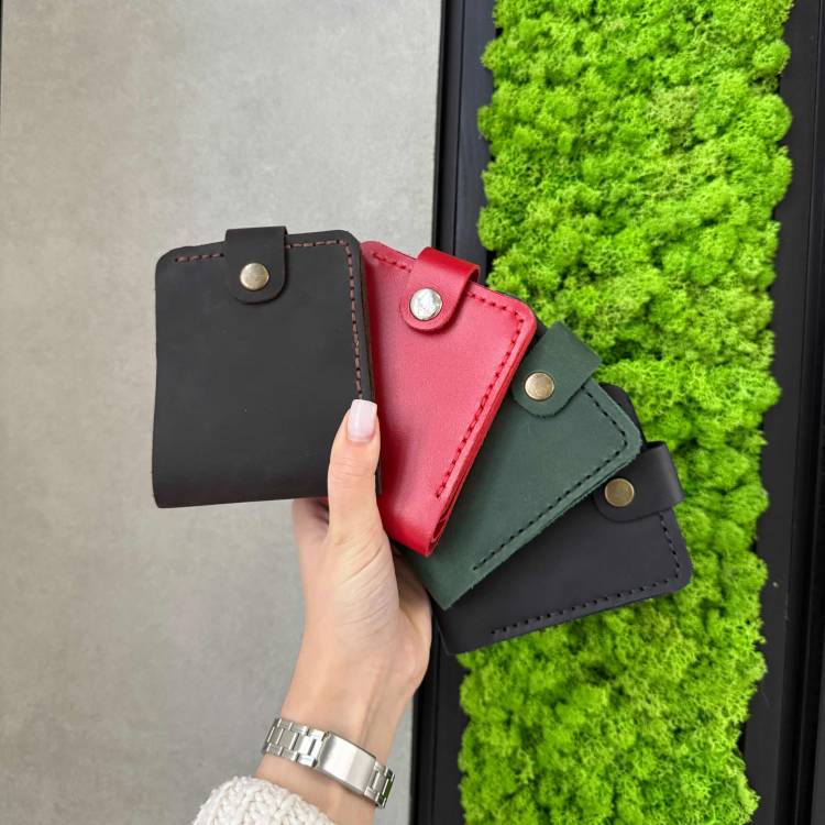 Гаманець із натуральної шкіри з індивідуальним гравіюванням m39.com.ua Гаманець із натуральної шкіри з індивідуальним гравіюванням