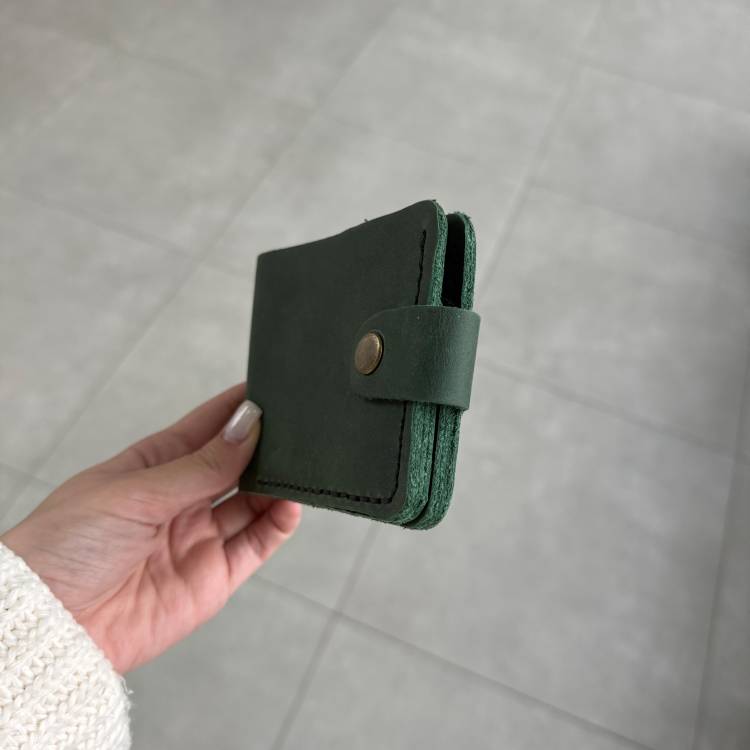 Подарунковий шкіряний гаманець з іменним гравіюванням m39.com.ua Подарунковий шкіряний гаманець з іменним гравіюванням