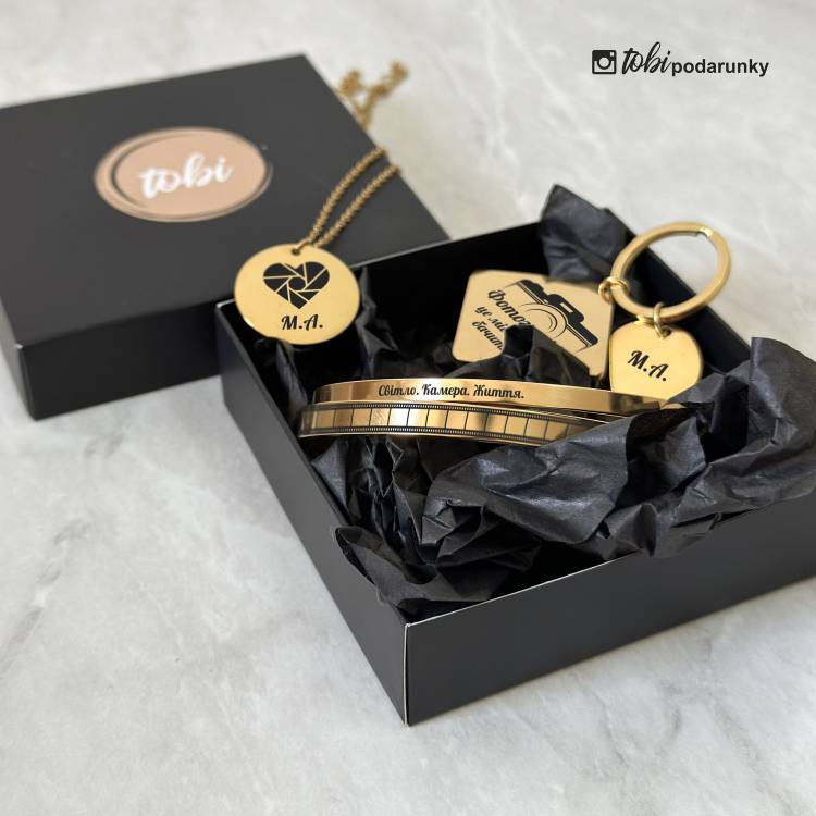 Подарок Фотографу Девушке - Набор Украшений с Индивидуальной Гравировкой