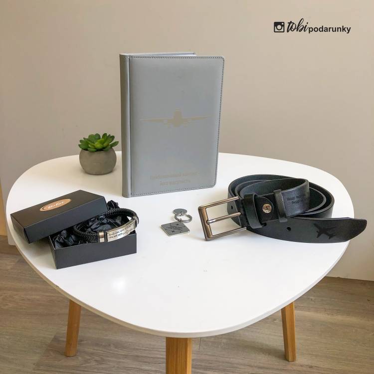 Оригинальный Подарок Пилоту - Набор Аксессуаров с Индивидуальной Гравировкой