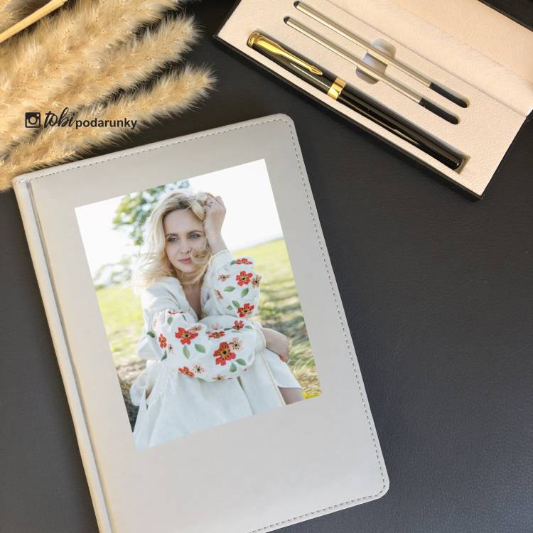 Оригінальний Подарунок Другу - Блокнот + Ручка з Кольоровим Фото Друком m39.com.ua Оригінальний Подарунок Другу - Блокнот + Ручка з Кольоровим Фото Друком