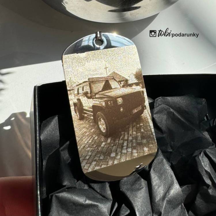 Жетон з Фото Вашого Авто, Кулон з Фотогравіюванням автомобіля