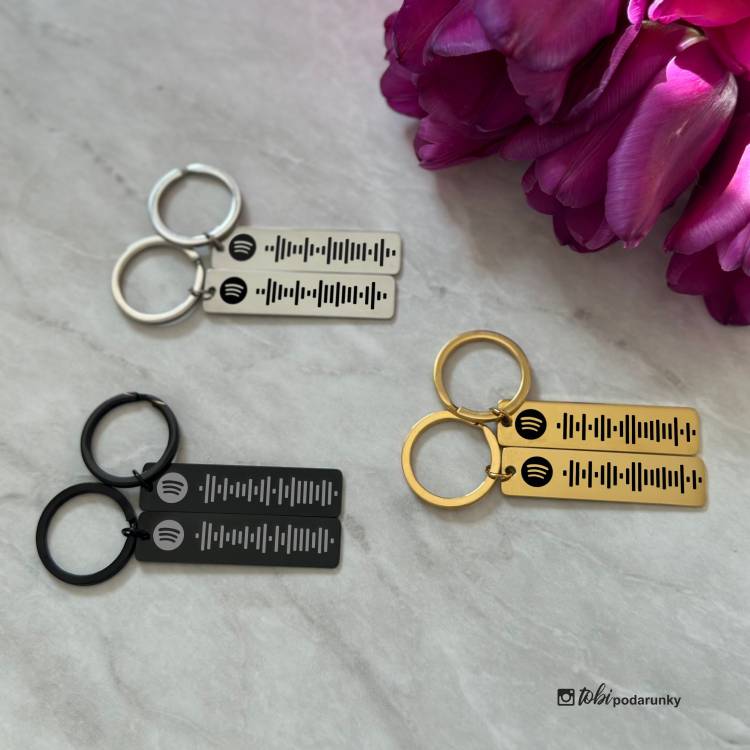 Романтичний подарунок - Брелок Spotify з улюбленою піснею
