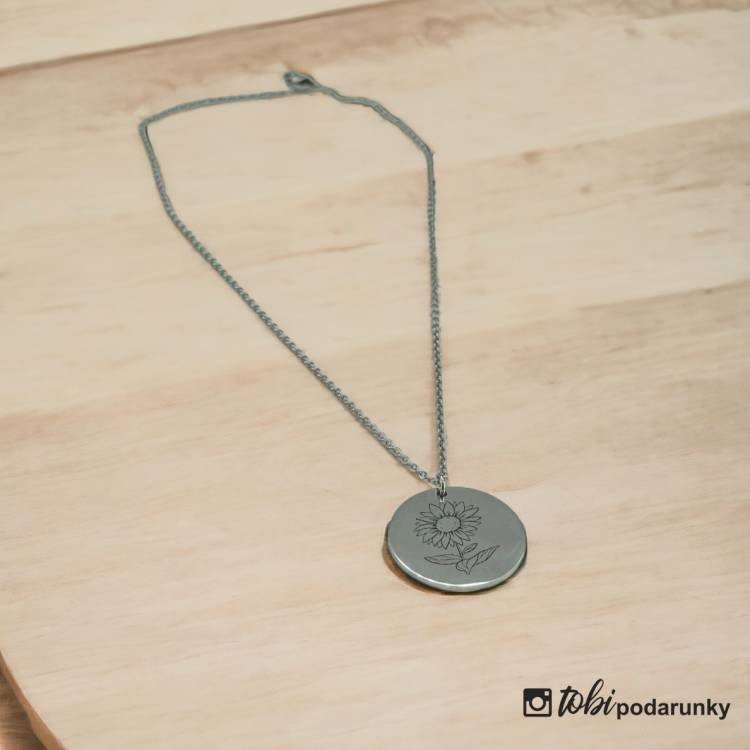 Подарунок Флористу - Кулон з Квіткою за Місяцем Народження