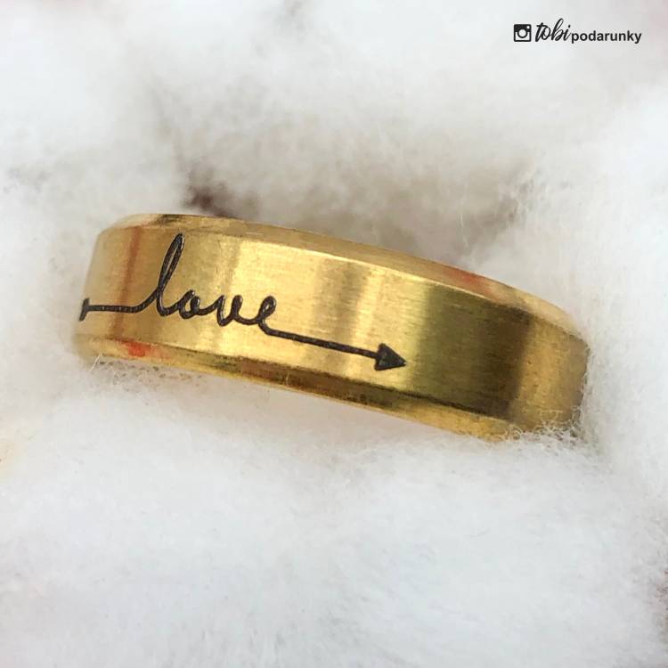 Каблучка з Гравіюванням "Love", Ювелірна Сталь