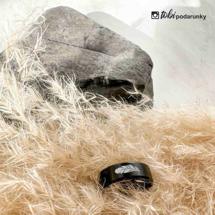 Каблучка з Любовним Посланням, Ювелірна Сталь