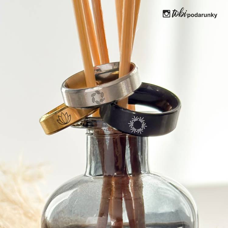 Персоналізована Каблучка з Гравіюванням Орнаменту з Ювелірної Сталі