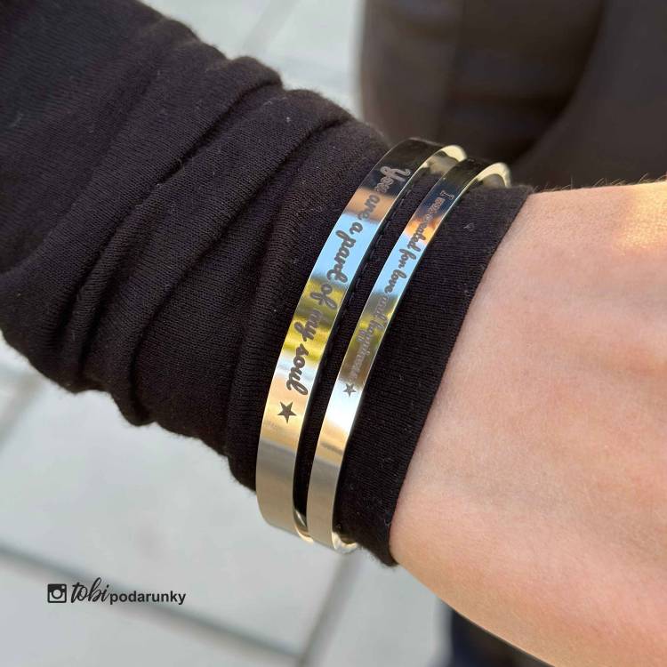 Мінімалістичний Браслет-обруч з Романтичним Гравіюванням