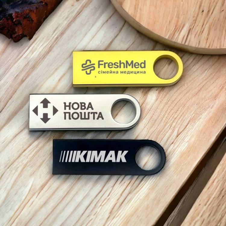 Корпоративний подарунок - Флешка з Гравіюванням Логотипу Бізнесу