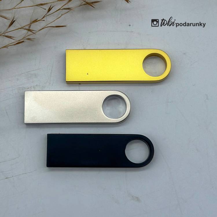 Подарунок на День Архітектора - Флешка 32 ГБ з Індивідуальним Гравіюванням