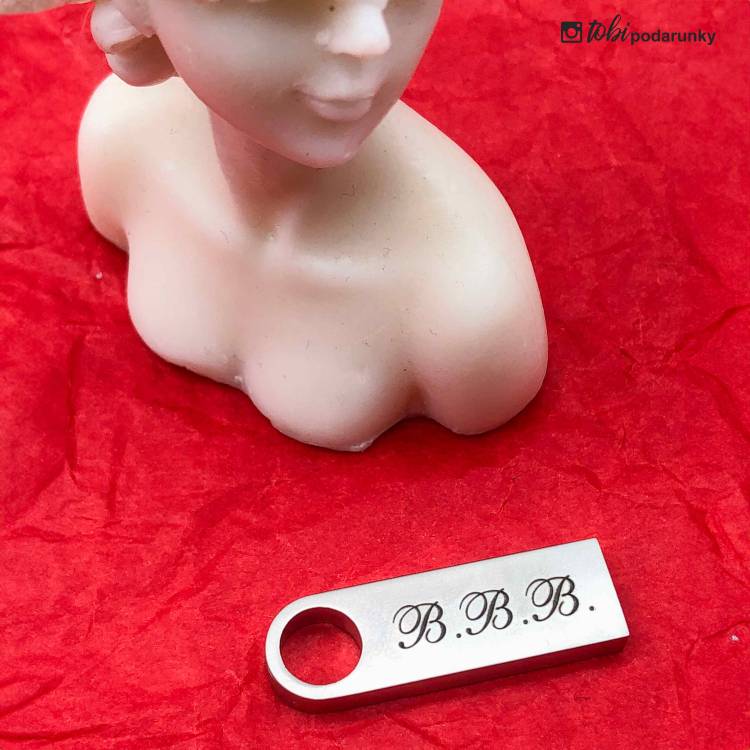 Подарунок Фотографу - флешка 32 ГБ з індивіальним гравіюванням