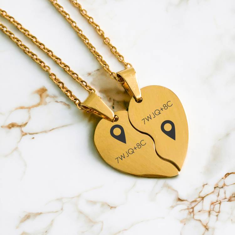 Подарунок коханій на 8 березня - Підвіска парна з гравіюванням