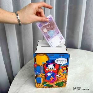 Подарок ребёнку - копилка "Скрудж Макдак" из дерева