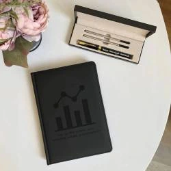 Подарунок Статистику - Блокнот + Ручка з Іменним Гравіюванням